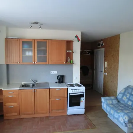 Studio Panorama With Pools And Beach, Apartment Sveti Vlas